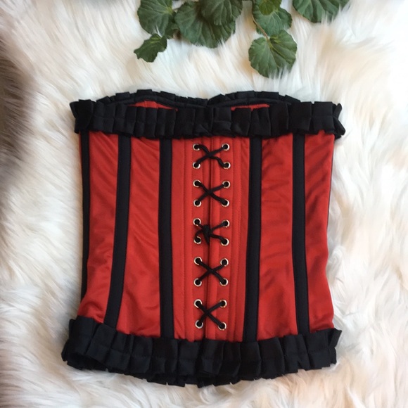 NWT Women’s Corset size 28